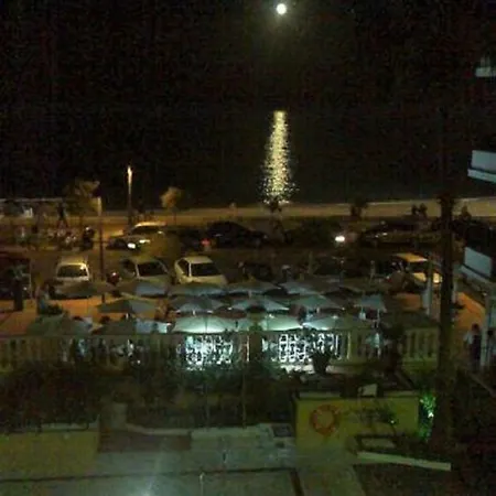 Perla 2 Paseo Marítimo *