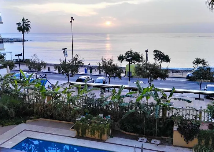 Perla 2 Paseo Maritimo *