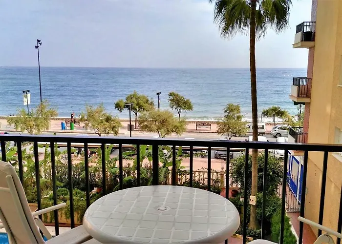 Perla 2 Paseo Maritimo Apartment