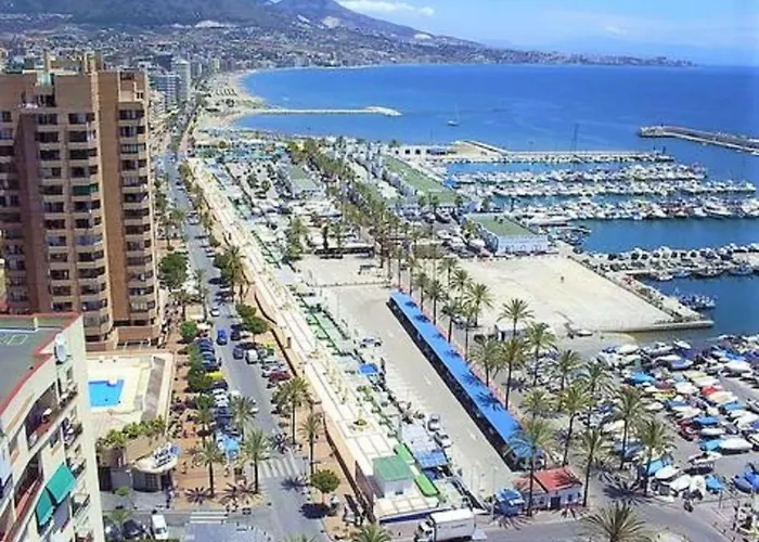 Perla 2 Paseo Maritimo Apartment *